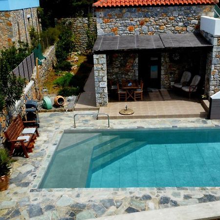 Villa Mavri Ruhige Private Pool Villa, Meerblick 아이아파라셰비 외부 사진