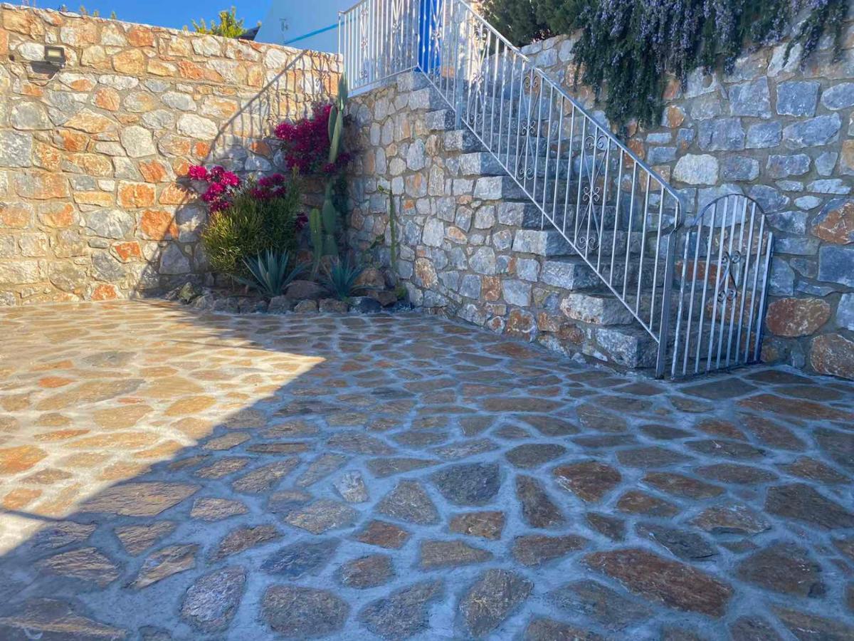 Villa Mavri Ruhige Private Pool Villa, Meerblick 아이아파라셰비 외부 사진